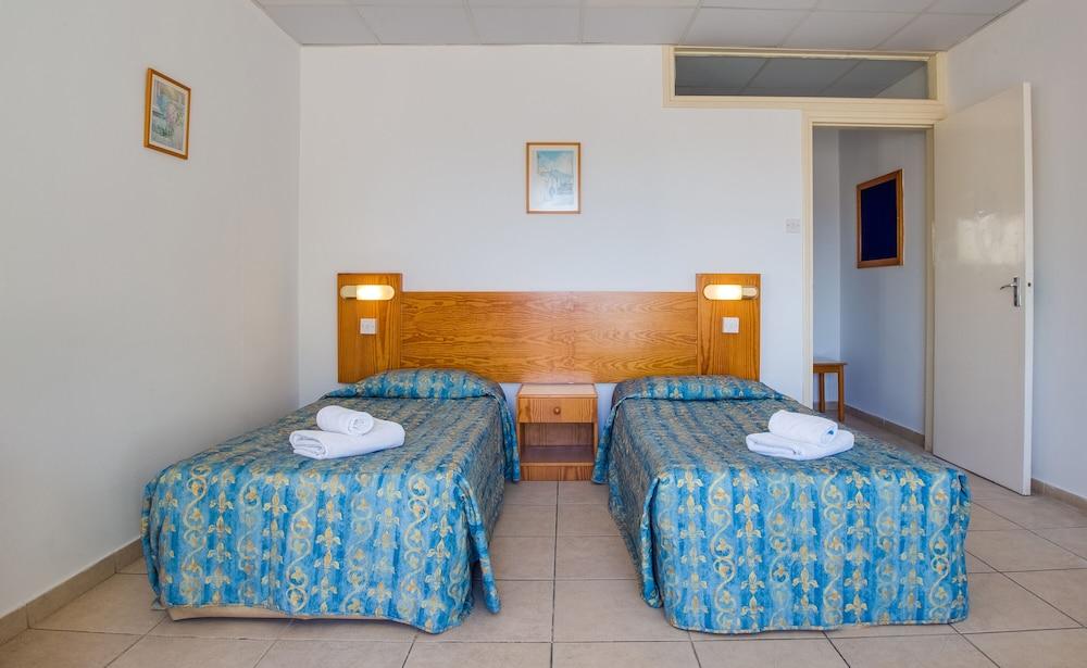 Green Bungalows Hotel Apartments Ajía Nápa Eksteriør bilde