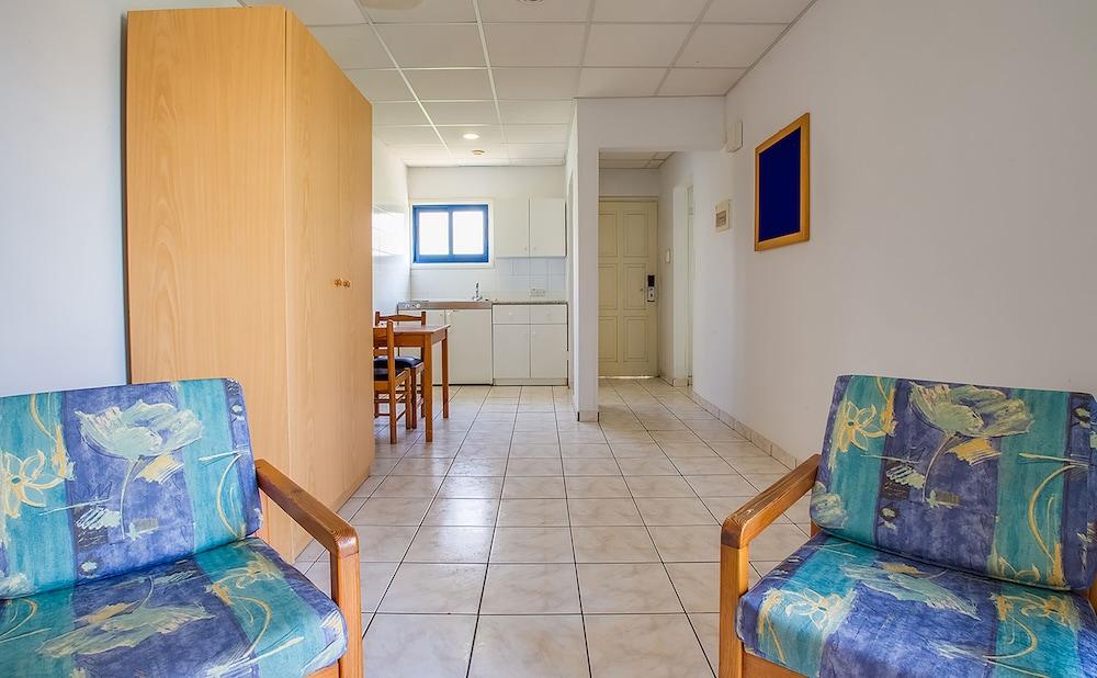 Green Bungalows Hotel Apartments Ajía Nápa Eksteriør bilde