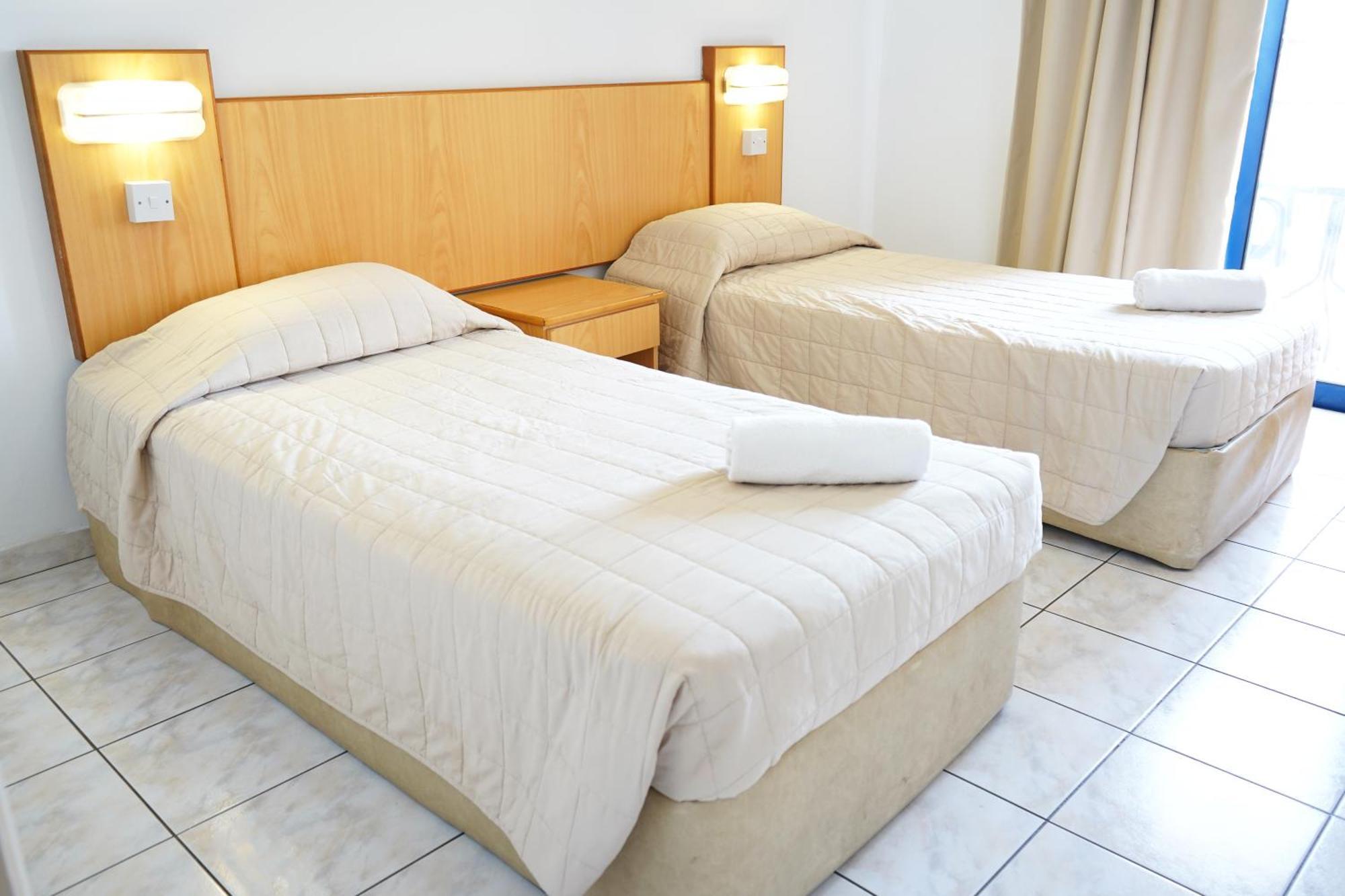 Green Bungalows Hotel Apartments Ajía Nápa Eksteriør bilde